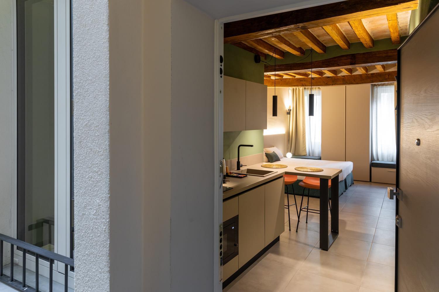Palais Bernadette Aparthotel Parma Exteriör bild