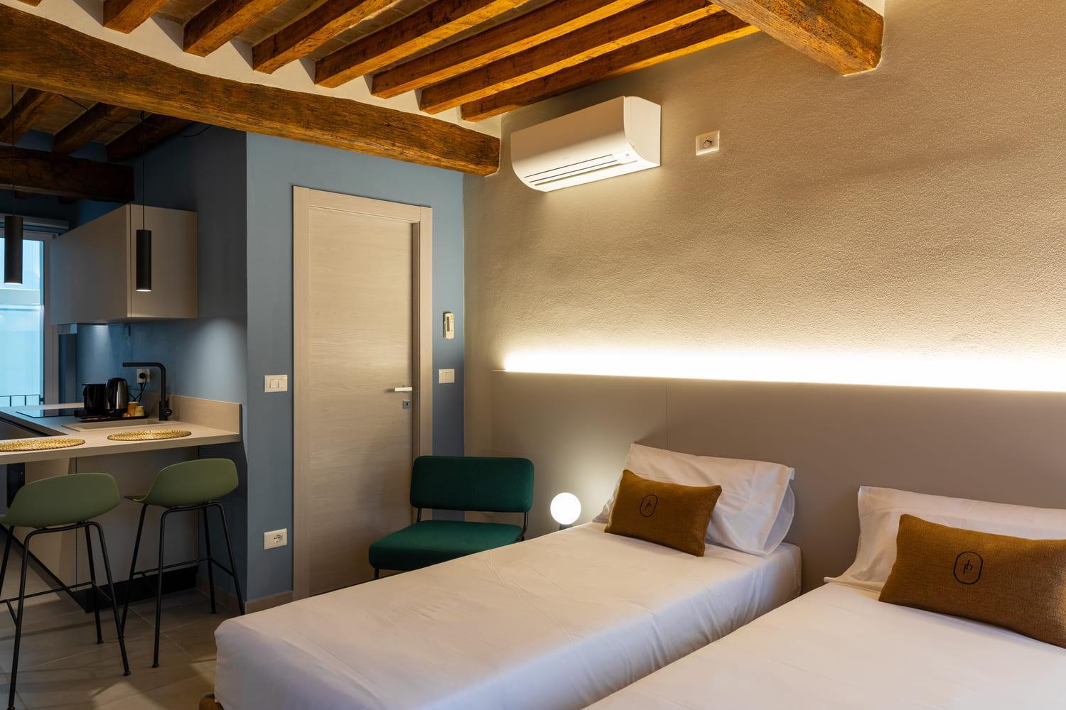 Palais Bernadette Aparthotel Parma Exteriör bild